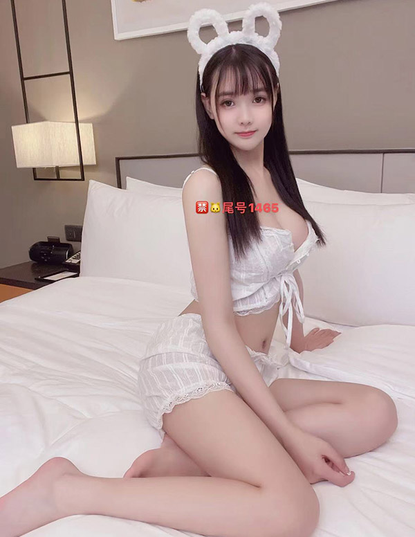 温哥华外围留学生